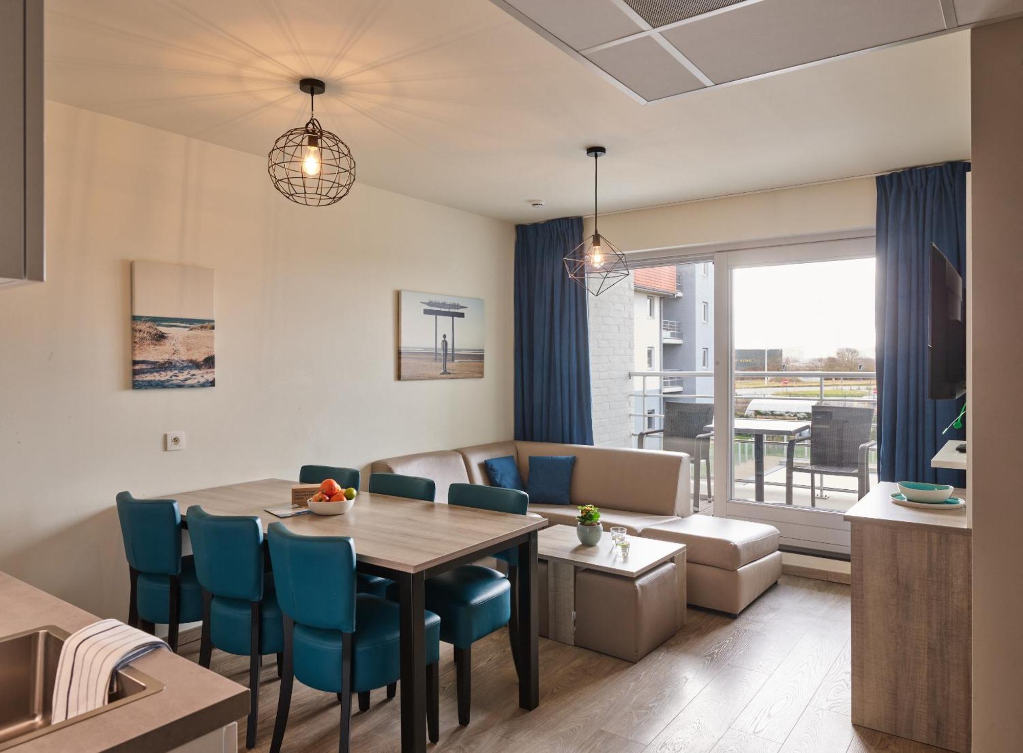Holiday Suites Zeebrugge Bagian luar foto