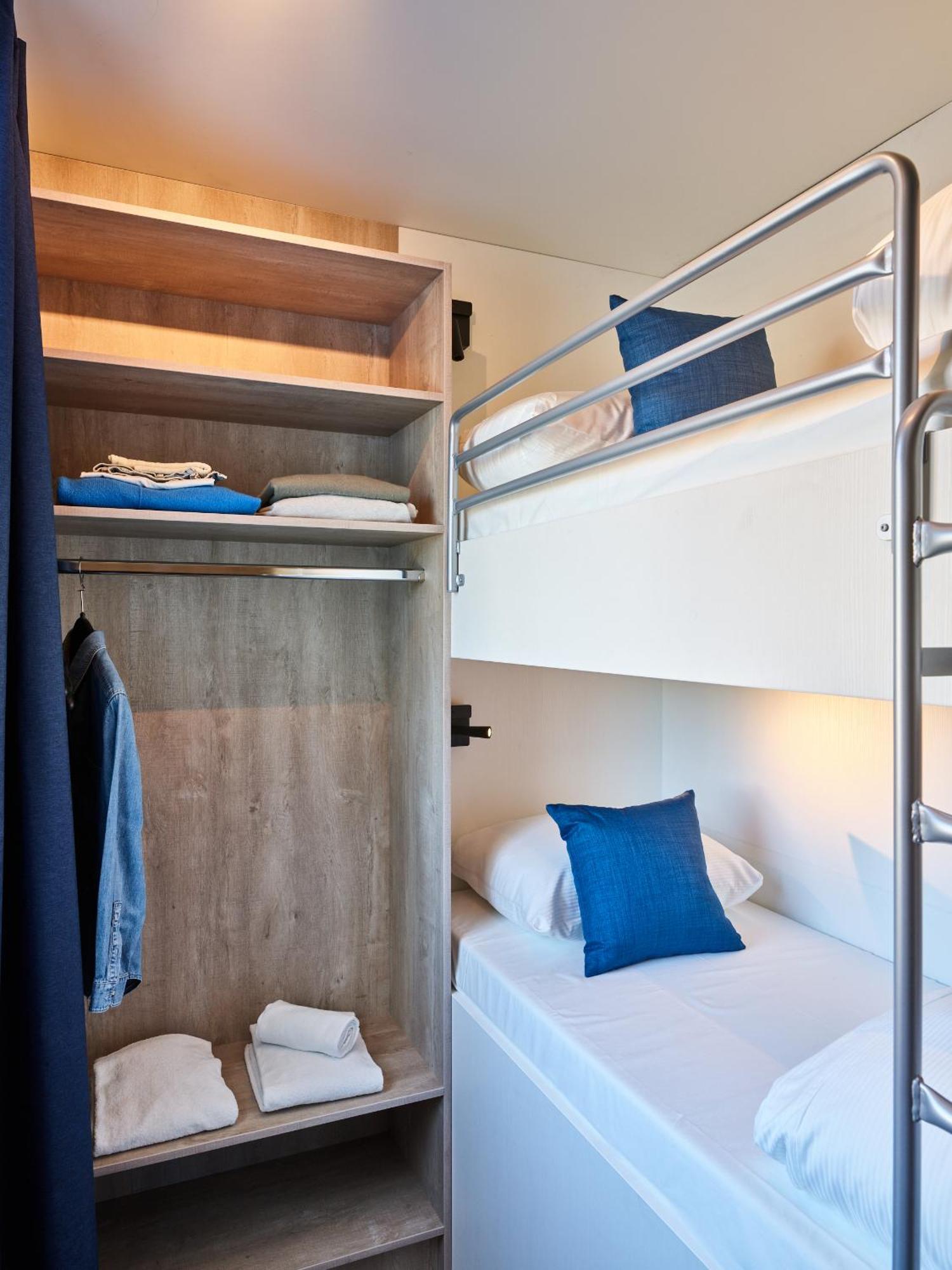 Holiday Suites Zeebrugge Bagian luar foto